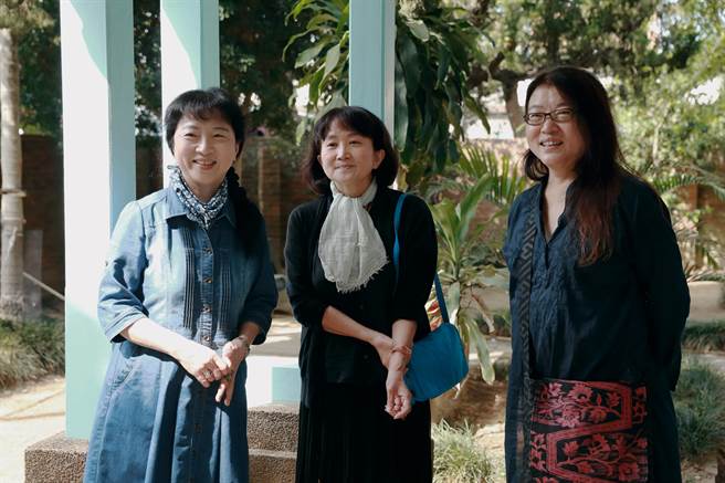 朱家三姊妹（左起）朱天文、朱天心、朱天衣。（目宿媒体提供）