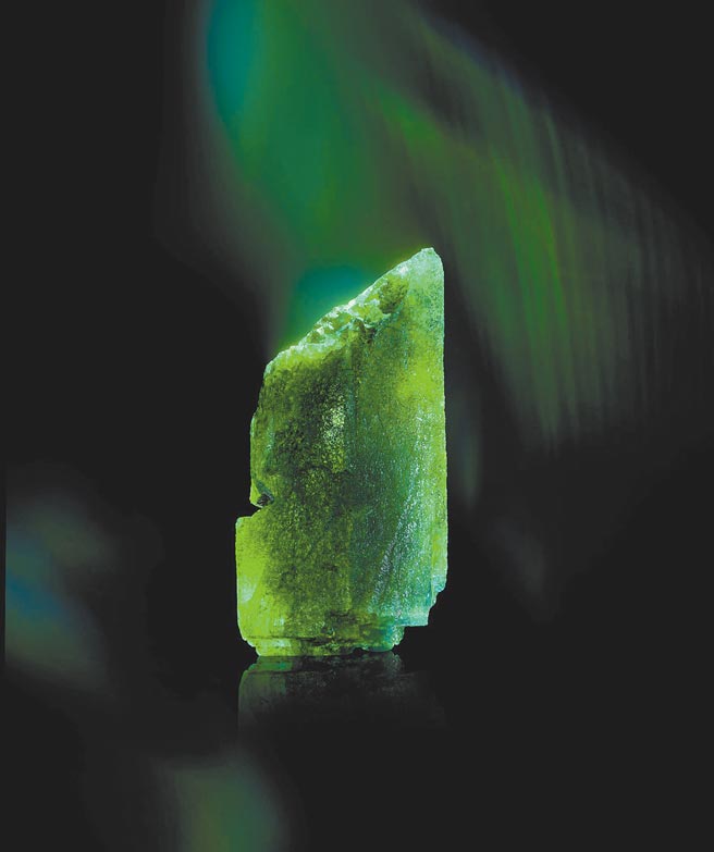 萧邦购入一颗重达6225克拉「Chopard Insofu」祖母绿 宝石。（CHOPARD提供）