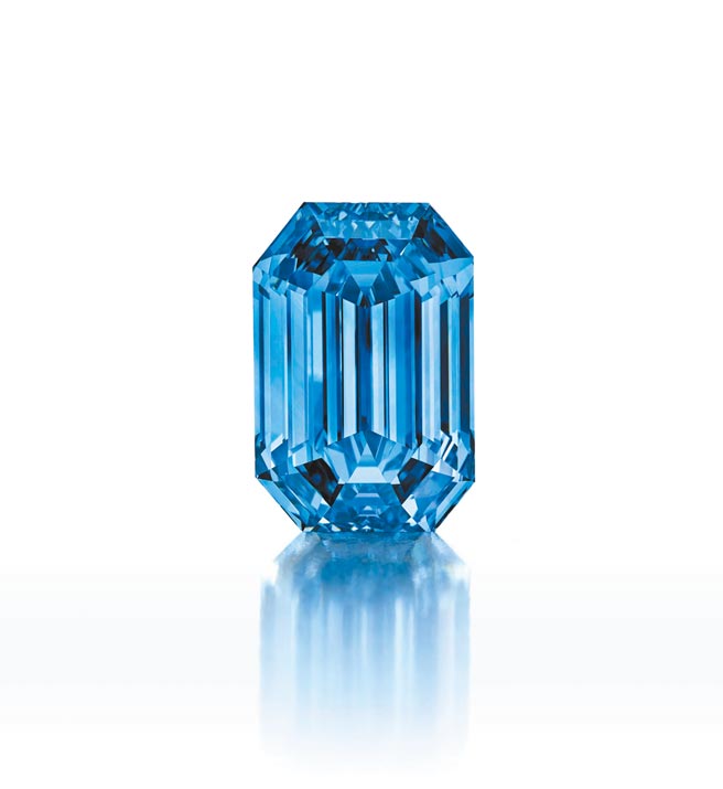 De Beers去年在南非发现「戴比尔斯库利南浩宇之蓝」（The De Beers Cullinan Blue）蓝钻，逾15克拉，预计将在4月登上拍卖会。（De Beers提供）