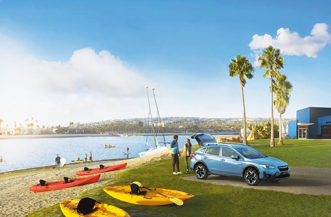 SUBARU跨界潮旅XV 2.0 i-S ES，下订即赠360度环景影像系统。（台湾意美汽车提供）