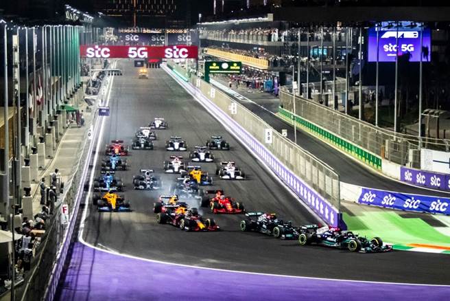 制裁入侵烏克蘭 F1賽車終止俄羅斯站合約。（示意圖，達志影像／shutterstock提供）
