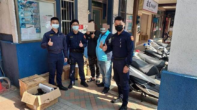 合興派出所追緝到竊嫌，在其住家倉庫發現偷盜的貨品，通知被海人到現場清點，幸好毫無短缺，感謝警方用心破案。（鹿港警分局提供／吳敏菁彰化傳真）