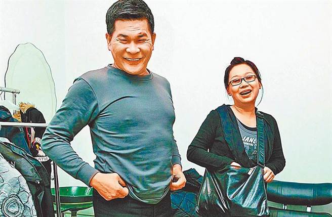 澎恰恰和老婆因债务问题2年前就签字离婚。（中时资料照）