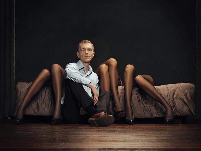 刚果一名男子在女友的要求下，同时娶她另外两名姊妹。(示意图/达志影像)