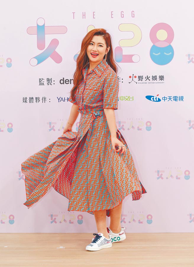 Selina昨大方认爱鲜肉男友，2人热恋中。（资料照片）