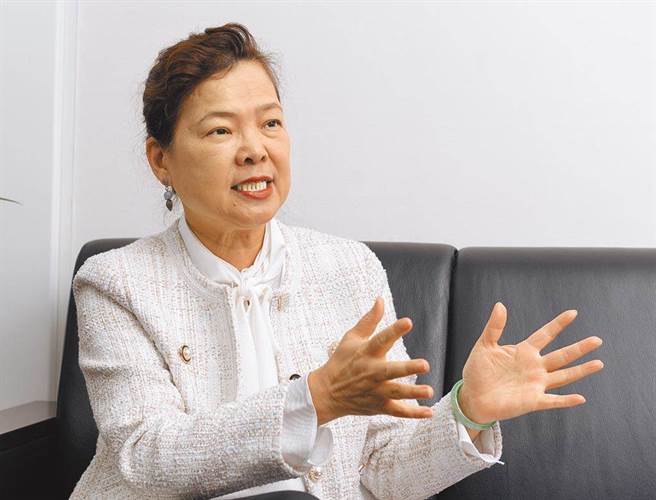 经济部长王美花曾经在网路节目上赌鸡排说不会缺电。（资料照）