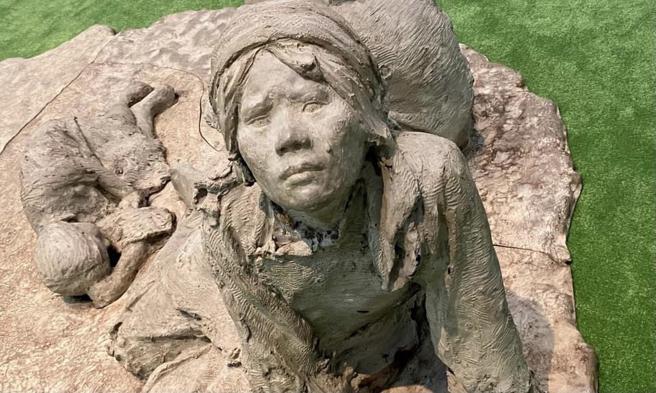 简秀枝》战栗的泥土 谁来抢救侯金水的泥塑作品？