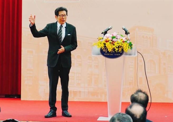 觀光教父嚴長壽赴司法院《趨勢講堂》談翻轉偏鄉。（司法院提供）