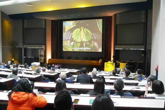台湾师范大学制播科普生态纪录影片《发现国境之南-台湾生物的南岛缘》，从学术与科普研究的观点出发，论述宝岛与兰屿生物的南岛缘起。(台师大提供／李侑珊台北传真)