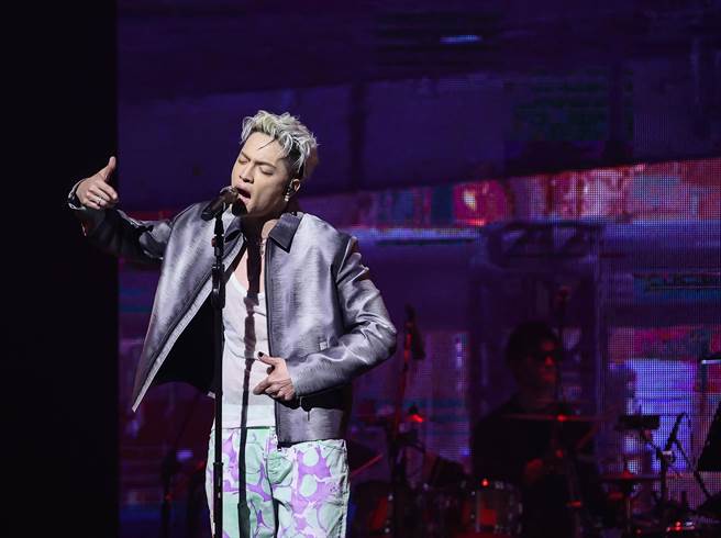 J.Sheon出道5年今晚首度舉辦大型演唱會。（羅永銘攝）