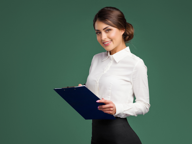 一名女大生感嘆初恋还没来，高中就被家教姐姐夺走初吻；网见状批「很渣」、「没有职业道德」。（示意图/shutterstock）