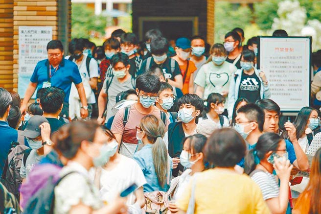 学测日前放榜。（示意图／本报资料照片）