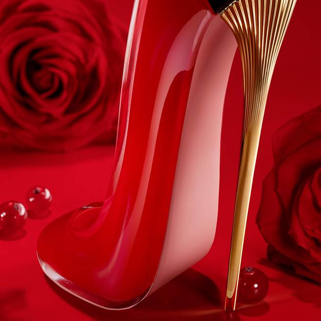 Carolina Herrera Very Good Girl 绝对女性淡香精。（卢亚集团提供）