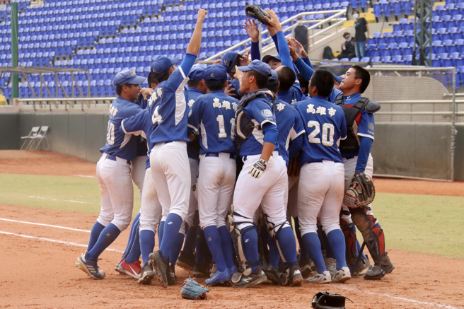 三民高中继94学年度后再闯高中木棒联赛冠军赛。（学生棒联提供）