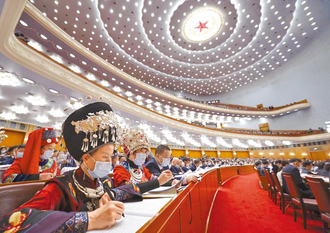 大陸十三屆全國人大五次會議5日在北京人民大會堂開幕。（新華社）