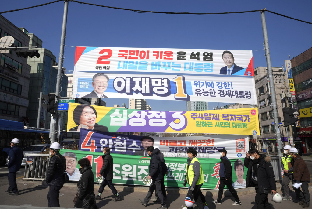 南韩总统大选即将于9日展开，首尔街头到处是竞选横幅。（美联社）(photo:ChinaTimes)