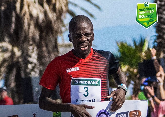 南非跑者摩柯卡第一次参加50公里项目，成绩就破世界纪录。（截自世界田径官网）