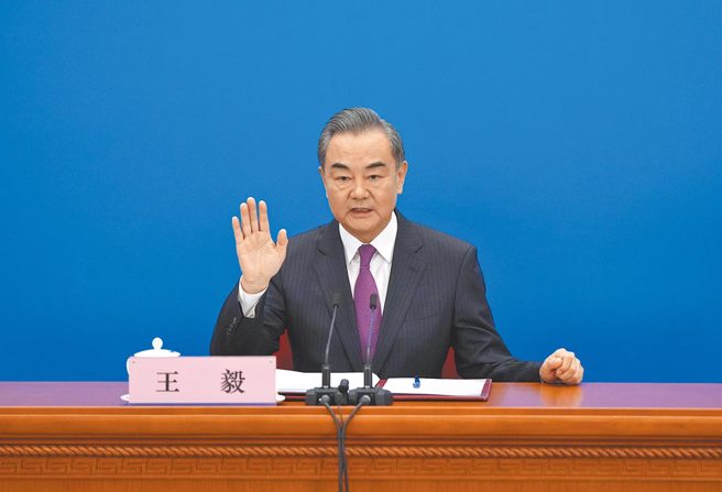 中国国务委员兼外交部长王毅。（新华社）