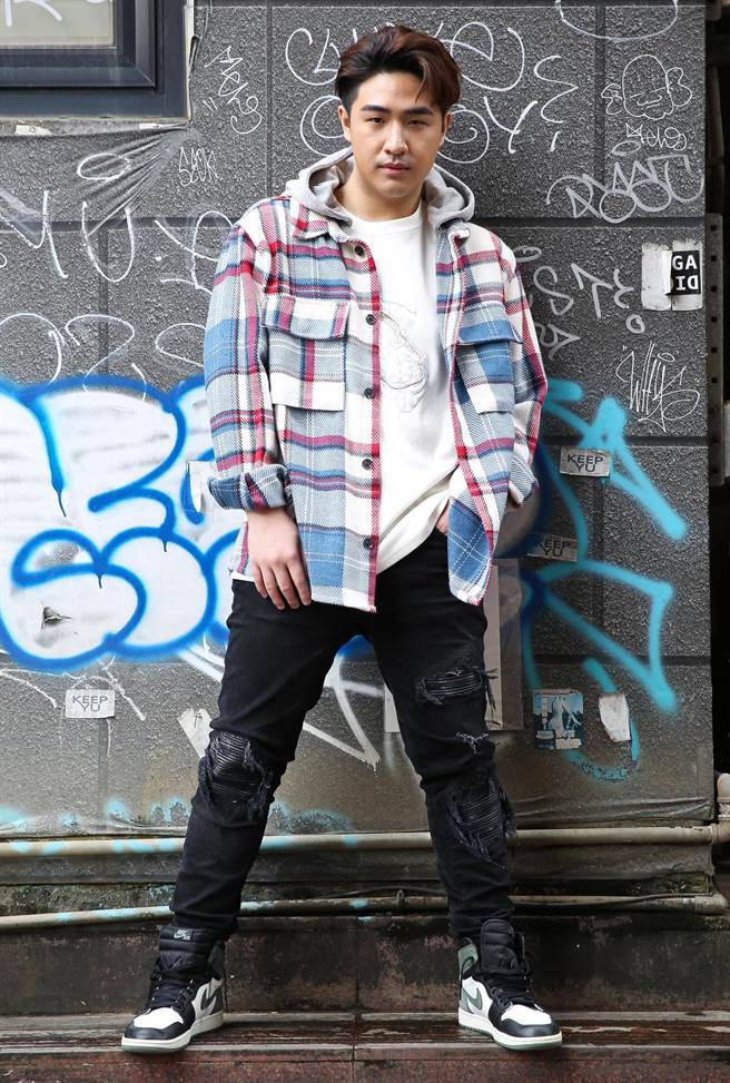 鹿希派年后继续宣传新专辑《P》。（陈俊吉摄）