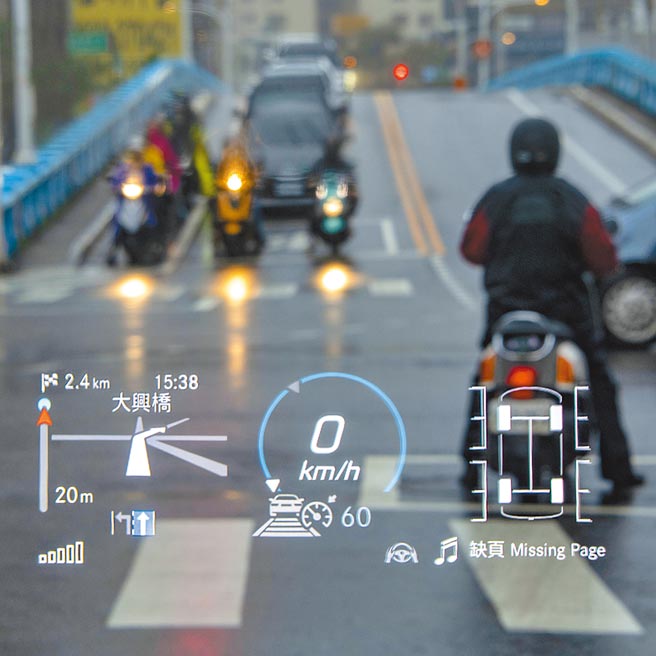 抬頭顯示器資訊豐富。（陳大任攝）