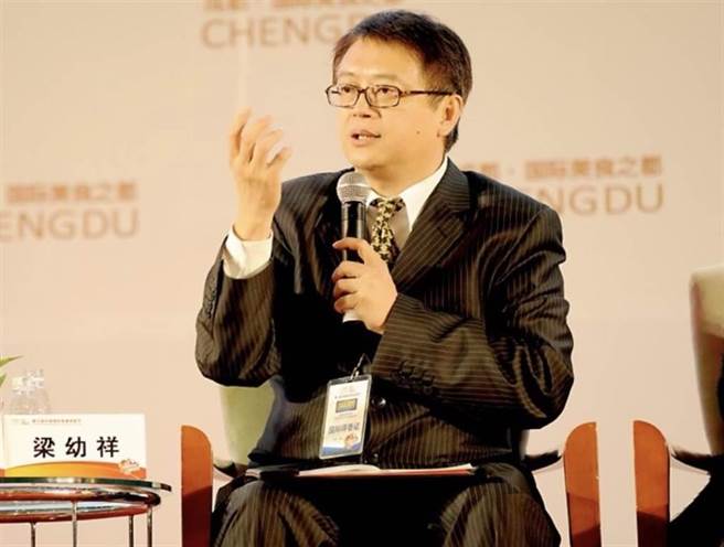 美食家梁幼祥涉卷入变造海鲜产品有效日期一案。（梁幼祥提供。本报资料照片）