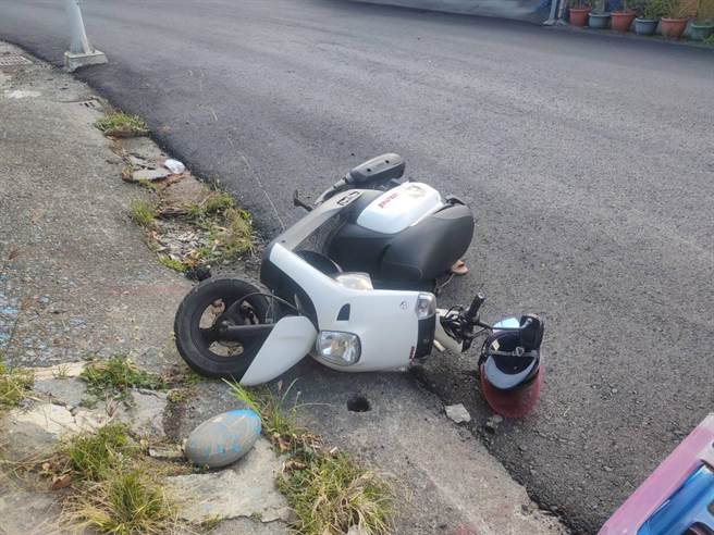 49歲歐陽姓男子8日開贓車遭警識破後加速逃逸，途中2度撞傷人，一路從台東肇事逃逸到屏東。（警方提供／謝佳潾屏東傳真）