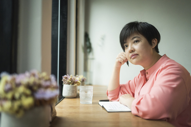 瞿欣怡认为适时的独处，能为生活储备能量。(摄影/陈志诚)