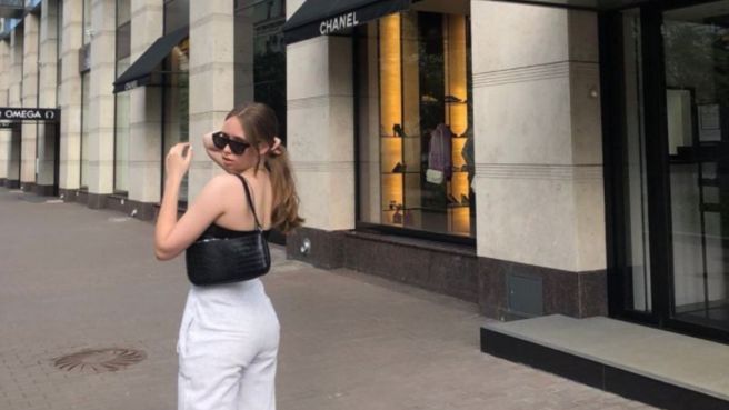 普丁传说中的私生女罗佐娃(Luiza Rozova)。(图/截自罗佐娃IG)