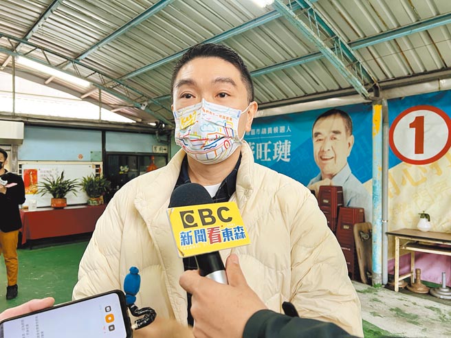 基隆市長選戰年底登場，昨有媒體公布最新民調顯示，若推派國民黨謝國樑、民進黨蔡適應2人對戰，支持度差距在抽樣誤差範圍內，實力不相上下。照片為謝國樑。（陳彩玲攝）