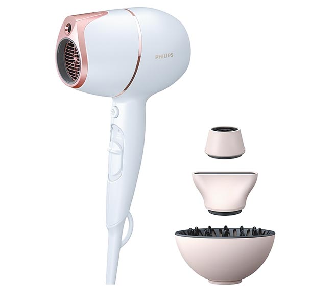 家樂福今（8日）止推出超夯小家電最高送2000元電子禮券。（家樂福提供）