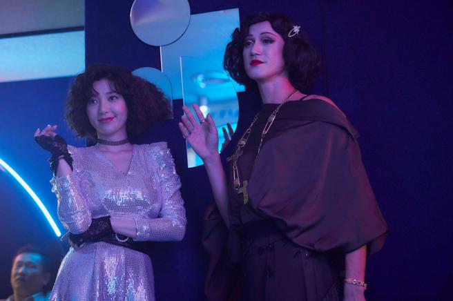 郭雪芙（左）在《華燈初上》裡有令人亮眼的表現，不過也吃了不少苦頭。（圖／Netflix、百聿數碼提供）