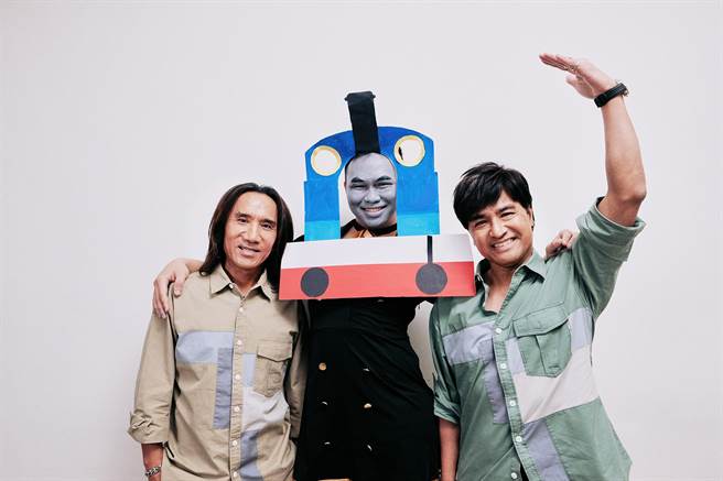 動力火車初次到那那節目，帶來一連串經典好歌。「小鋼砲娛樂」提供