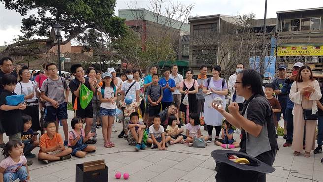 北北基桃街头艺人证3月起4地通用，桃园市内以大溪中正公园展演点最抢手。（桃园市文化局提供／陈梦茹桃园传真）