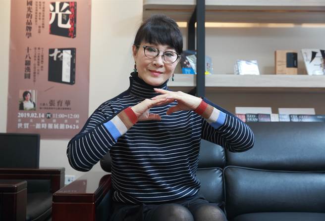 作家张爱玲笔下既尖锐又贪婪、令人生恨又多有可怜的恶女曹七巧，张氏字里行间的细腻，究竟要如何以戏剧手法呈现？国家文艺奖得主魏海敏代表作《金锁记》近期将再重演。（张铠乙摄）