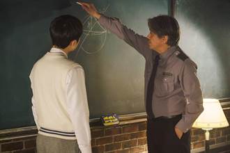 「國寶級影帝」新片扮天才數學家 自揭學生時期趣事