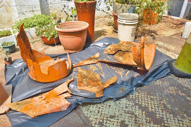 殴死后泼酸封桶，桥头桶尸情侣檔凶嫌再延押2个月。(中时资料库)