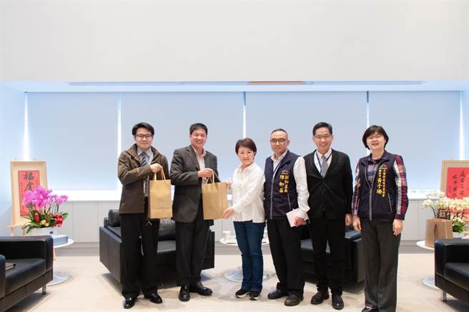 友達光電2月宣布在中科后里園區擴建新世代廠房，睽違14年再次加碼投資逾千億元。（台中市政府提供／盧金足台中傳真）