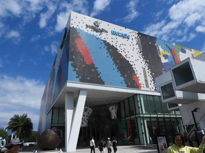 位在花莲的台开新天堂乐园本月1日无预警停业2周，令人感到错愕。（罗亦晽摄）