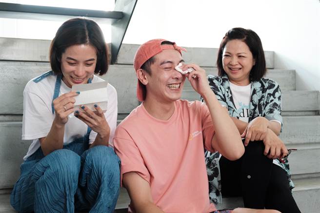 范少勋流感性手写信逼哭施名帅。（公视提供）