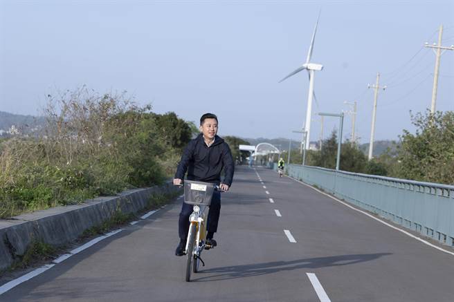 新竹市公共自行车YouBike2.0版升级计画已在本月8日再由微签单车公司得标，今年并将全面升级，最大特点是无电轻桩设计，让站点设置更灵活、便利。（陈育贤摄）