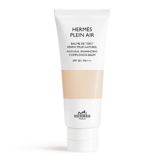 愛馬仕Hermès Plein Air 底妝系列天然無瑕隔離霜 色號 00 Amande 40ml，2950元。（愛馬仕提供）