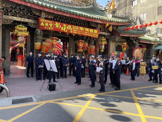 彰化縣警察局長吳坤旭今天率各科室主管，會勘大肚溪橋南端、民生地下道、南瑤宮、永樂街天后宮等，大甲媽過境熱點，針對地形特徵，提前戰略部署，強調「暴力零容忍」。（彰化縣警察局提供／吳敏菁彰化傳真）