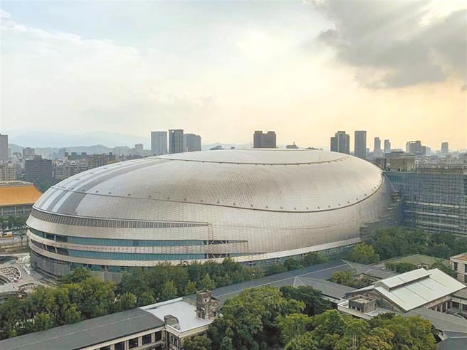 大巨蛋避难层认定再爆争议。（本报资料照片）