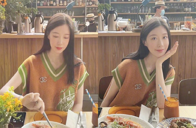 许魏洲新婚妻子外型甜美。（图／翻摄自新浪娱乐微博）