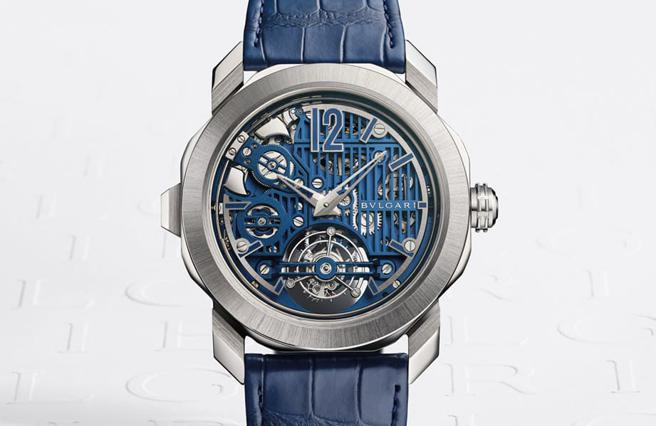 宝格丽Octo Roma Blue Carillon Tourbillon蓝色钛金属钟乐报时陀飞轮表，搭载BVL 428机芯。