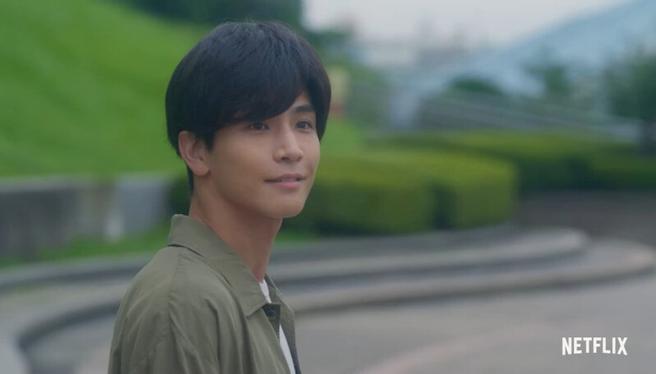 岩田刚典在现实中也是个超级偶像剧的人设啊（图／撷取自 Netflix）