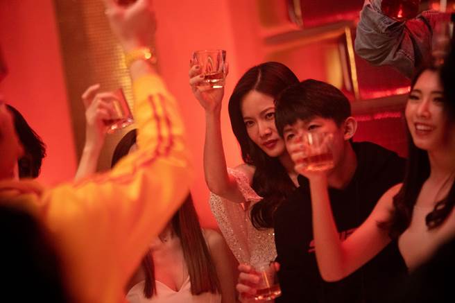 曾之乔曾之乔在《售命》中饰演一名酒店小姐。（威视提供）