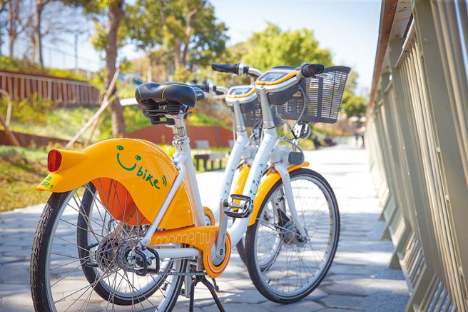 新竹市公共自行车YouBike2.0版升级计画已在本月标出，今年并将全面升级，最大特点是无电轻桩设计，让站点设置更灵活。（陈育贤摄）