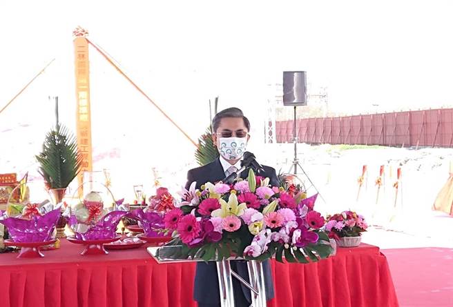 中科管理局局长许茂新表示，中科二林园区至今已核准31家厂商进驻，逾7成为精密机械产业，总投资额接近1000亿元。（中科提供／卢金足台中传真）