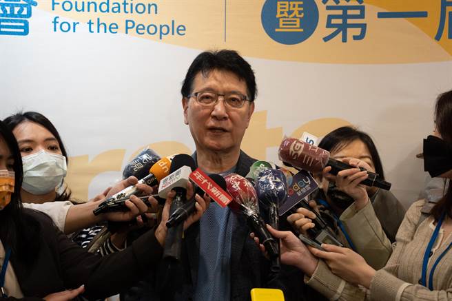 战斗蓝发起人赵少康现身。（赵婉淳摄）